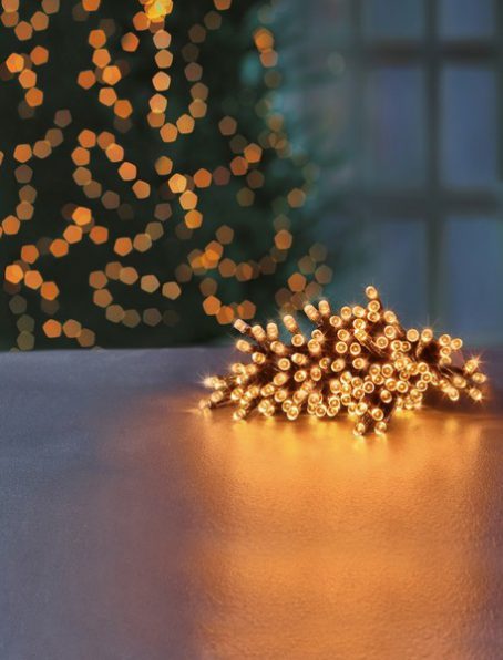 Premier - 100 LED Battery TimeLights Gold 10M - Image 2