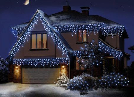 Premier - 480 LED Snowing Icicle Lights White 11.8M - Image 3