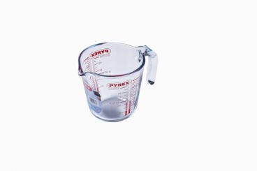 PYREX MEASURING JUG 500ML GLASS