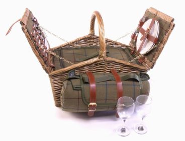 Hamper Basket – Picnic Farmhouse Blanket