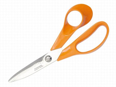 FISKARS SCISSOR R/H KITCHEN CLASSIC