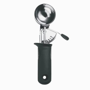 Good Grips – Trigger Scoop