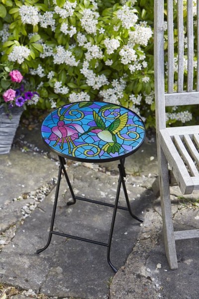 Hummingbird bistro store set