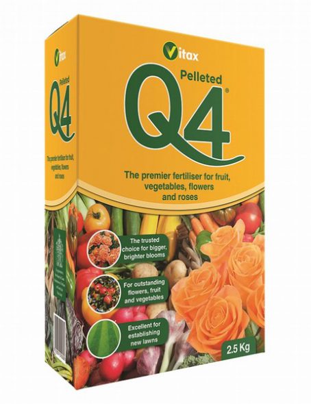 Vitax - Q4 Fertiliser - 2.5kg