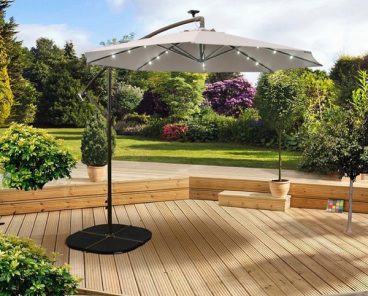 Pagoda – 2.7m Over Hanging Parasol LED – Beige