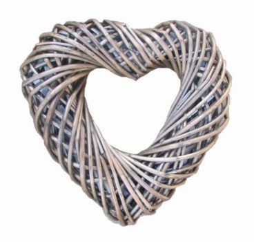 ANTIQUE WASH HEART WREATH SMALL