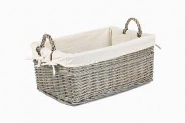 SHALLOW ANTIQUE WASH LINED BASKET MED
