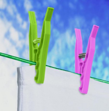 SupaHome - Plastic Clothes Pegs 24Pack