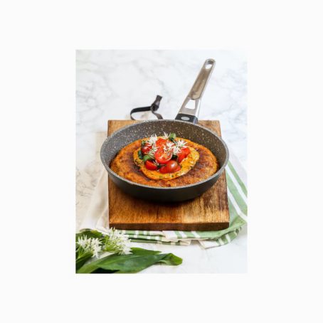 KitchenCraft - Masterclass Cast Aluminium Frying Pan 20cm - Image 2