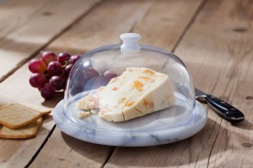 MARBLE/WHITE CHEESE BOARD & DOME 7IN