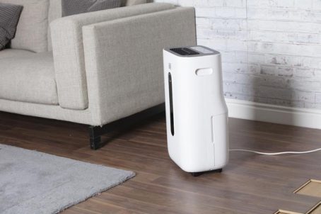 Black&Decker - Dehumidifier - 20L/Day - Image 2