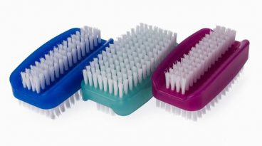 BlueCanyon – Nail Brush Plastic Double Sided Wide