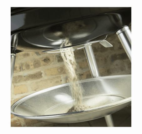 Weber - Compact Kettle Charcoal Barbecue 47cm - Image 2