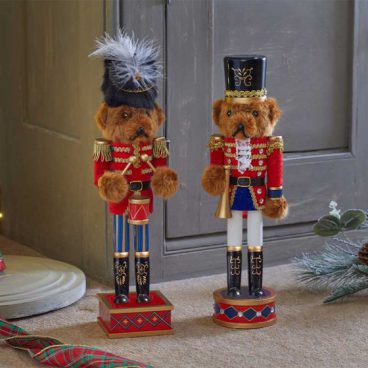 Three Kings – Nutcracker Teddy Assorted 38cm