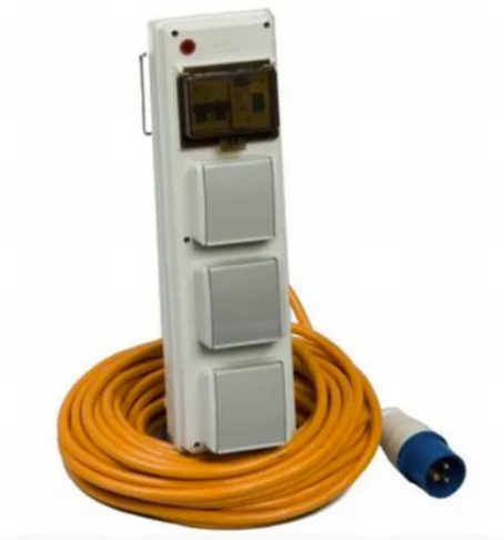 CAMPING EXTENSION LEAD 4 WAY 20M 230V