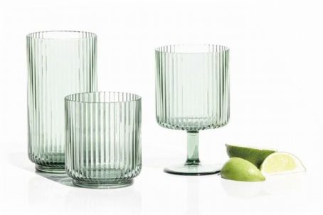 GLASSES MESA ACRYLIC WINE GOBLET GREEN - Image 2