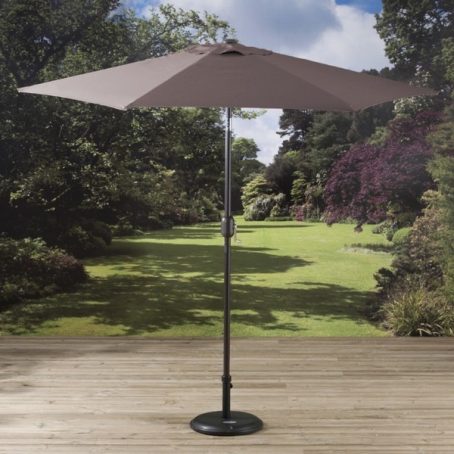 PARASOL 2.5M TILT & CRANK BROWN