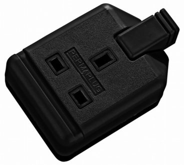 Masterplug – Trailing Single Socket – Black Rubber