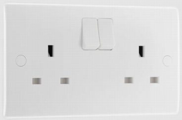 BG – Switched Socket – 2Gang White