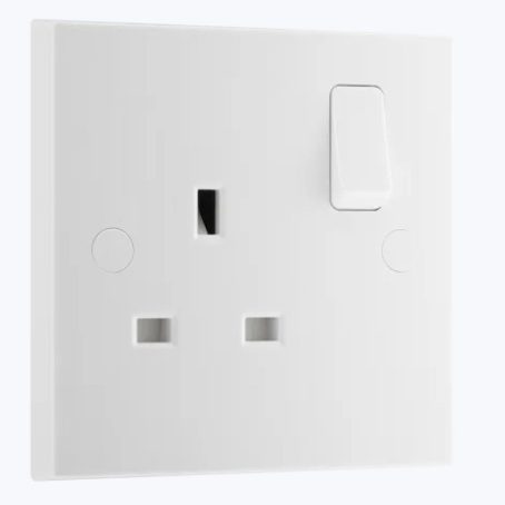 BG Switched Socket - 1 Gang DP