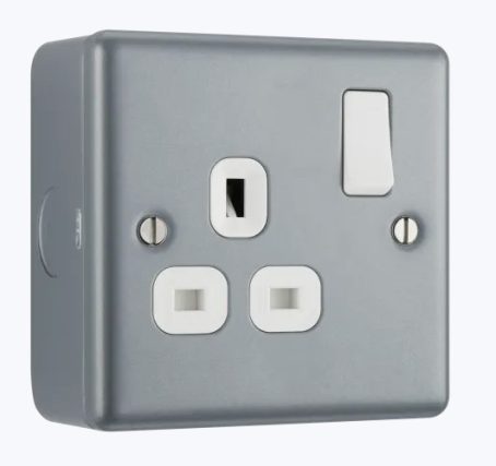 METAL CLAD SOCKET SWITCHED 1G BG