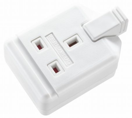 Masterplug - Trailing Single Socket - White Rubber