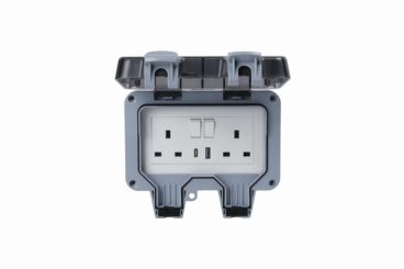 IP66 WEATHERPROOF SOCKET 2G SWITCHED USB-A & USB-C