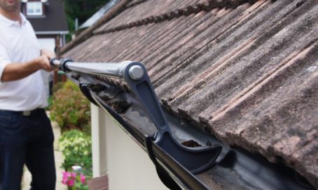 GUTTER CLEAR HANDLE - Image 2