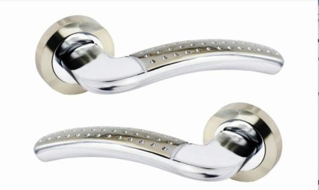 Smiths Architectural Dimple Handle SNCP 52mm rose
