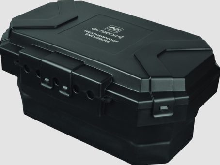 Masterplug - Weatherproof Box & Extention lead - 4Gang 8Metre - Image 2