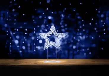 TABLE TOP STAR SILVER WHITE 45CM