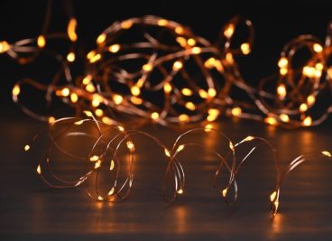 micaxmas26 BATTERY LIGHTS 50 DEWDROP AMBER LED